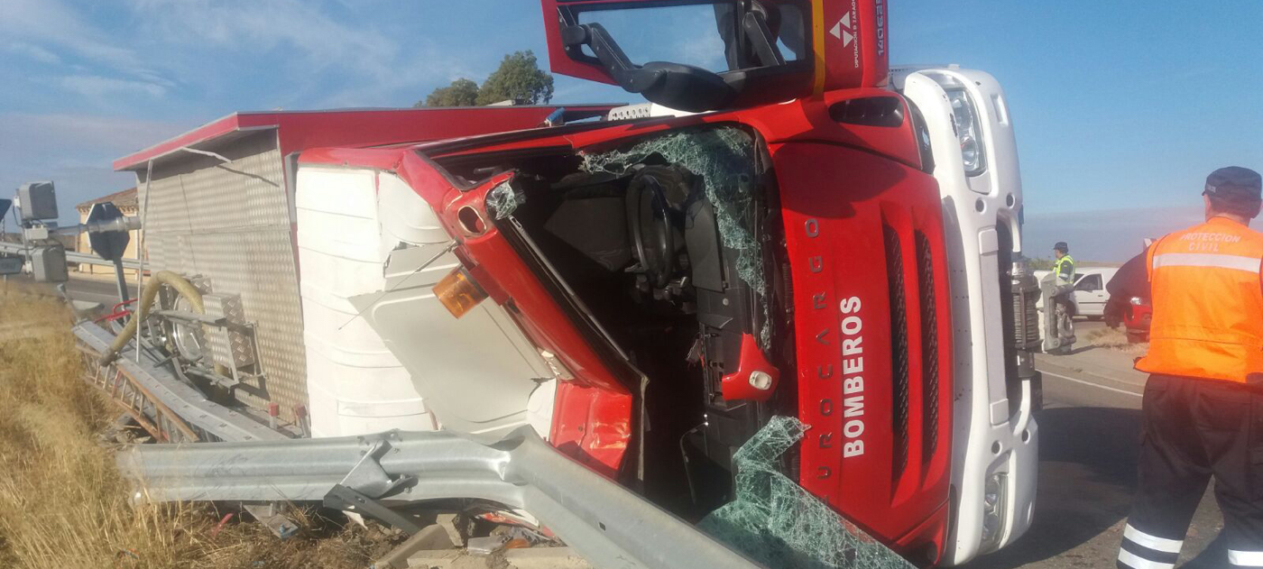 Con Inclisafe prevenimos accidentes como este Vuelco de camión de bomberos